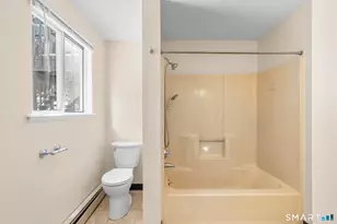 35 Woodlawn Ave, Ansonia, CT 06401 - Photo 21