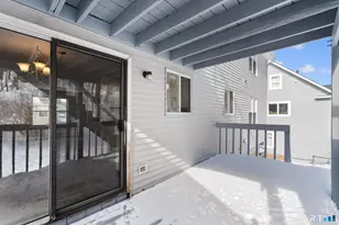 35 Woodlawn Ave, Ansonia, CT 06401 - Photo 5