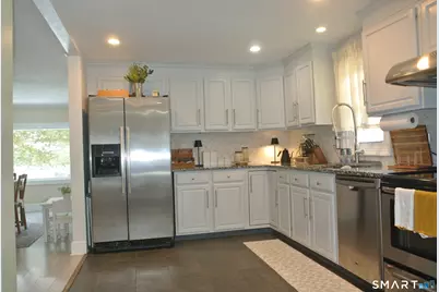 [Address not provided], Woodbridge, CT 06525 - Photo 5