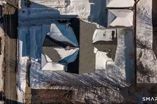 33 Merriman St, Bristol, CT 06010 - Photo 25