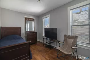 33 Merriman St, Bristol, CT 06010 - Photo 21