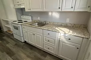 409 Main St, Cromwell, CT 06416 - Photo 5