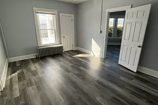 409 Main St, Cromwell, CT 06416 - Photo 9