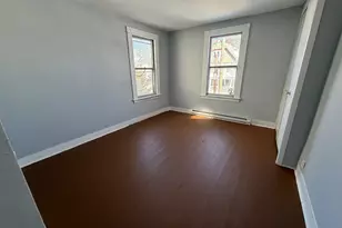 73 Waterville St, Waterbury, CT 06710 - Photo 9