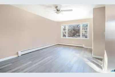 30 Kent Avenue, Bridgeport, CT 06610 - Photo 19