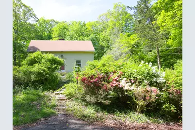 134 Meadow Woods Road, Deep River, CT 06417 - Photo 3