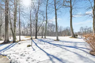 261 Agawam Dr, Stratford, CT 06614 - Photo 39