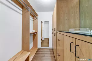 261 Agawam Dr, Stratford, CT 06614 - Photo 23