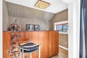 261 Agawam Dr, Stratford, CT 06614 - Photo 9