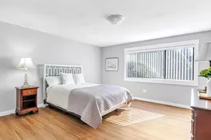 261 Agawam Dr, Stratford, CT 06614 - Photo 19