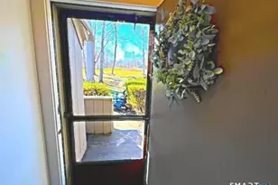 261 Agawam Dr, Stratford, CT 06614 - Photo 5