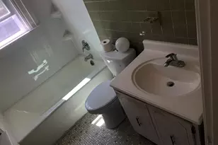 132 Grand St, Middletown, CT 06457 - Photo 23