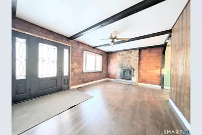 139 Little Deer Road, Bridgeport, CT 06606 - Photo 3