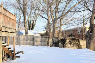 139 Little Deer Rd, Bridgeport, CT 06606 - Photo 35