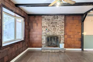 139 Little Deer Rd, Bridgeport, CT 06606 - Photo 9