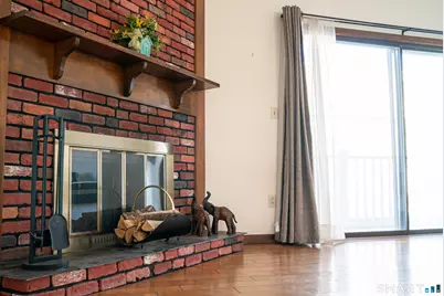 55 Meetinghouse Village #2, Meriden, CT 06450 - Photo 9