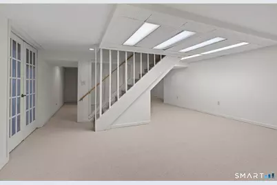 21 Karen Road, West Hartford, CT 06117 - Photo 33