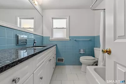 21 Karen Road, West Hartford, CT 06117 - Photo 25