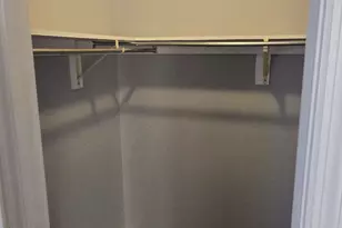 925 Oronoke Rd, Waterbury, CT 06708 - Photo 9