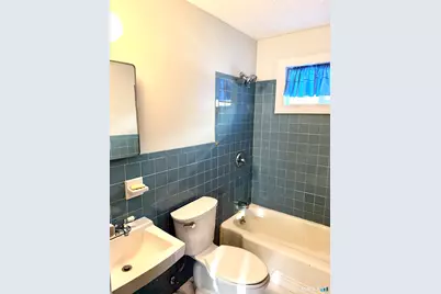 82 Yaremich Drive, Bridgeport, CT 06606 - Photo 15