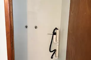 82 Yaremich Dr, Bridgeport, CT 06606 - Photo 11