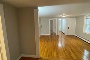 9 Hicksville Rd, Cromwell, CT 06416 - Photo 7