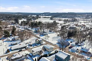 42 Russell St, Griswold, CT 06351 - Photo 23