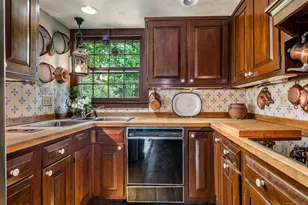 30 Meeting House Ln, Madison, CT 06443 - Photo 17