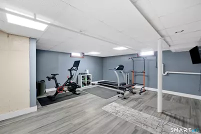 153 Brewster Road, West Hartford, CT 06117 - Photo 31