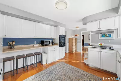 153 Brewster Road, West Hartford, CT 06117 - Photo 17