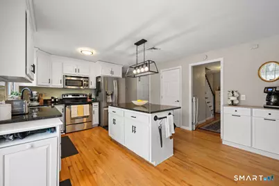 37 Belle Woods Drive, Glastonbury, CT 06033 - Photo 11