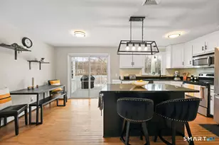 37 Belle Woods Dr, Glastonbury, CT 06033 - Photo 3