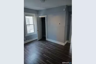 26 Crescent Street #4, Ansonia, CT 06401 - Photo 9