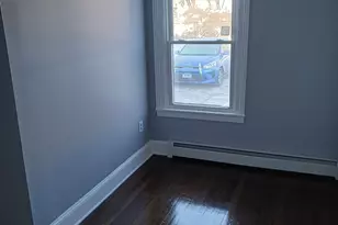 15 Clark St, Milford, CT 06460 - Photo 5