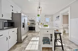 145 Fort Hale Rd, New Haven, CT 06512 - Photo 15