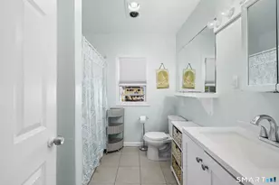 116 College Pl, Fairfield, CT 06824 - Photo 23