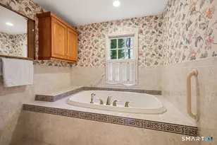 254 Carriage Dr, Glastonbury, CT 06033 - Photo 23