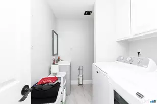 248 Woodford Ave, Plainville, CT 06062 - Photo 9