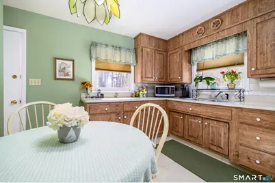 177 Putting Green Road, Fairfield, CT 06825 - Photo 13