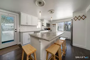 34 Hurd Bridge Rd, Clinton, CT 06413 - Photo 3