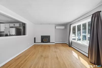 10 Fairlawn Avenue, East Hampton, CT 06424 - Photo 5