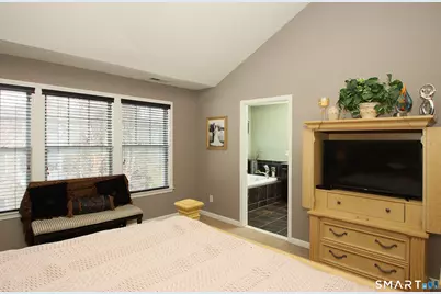 72 Tucker Street #72, Danbury, CT 06810 - Photo 17