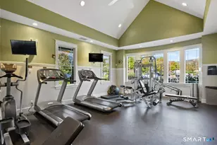 72 Tucker St, Danbury, CT 06810 - Photo 37