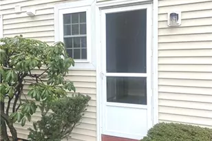 1283 Hope St, Stamford, CT 06907 - Photo 15