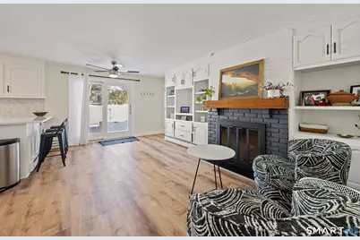 346 Village Drive, Cheshire, CT 06410 - Photo 5