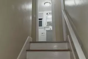 271 Gaylord Dr, Waterbury, CT 06708 - Photo 15