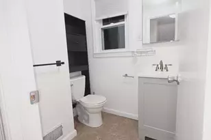 271 Gaylord Dr, Waterbury, CT 06708 - Photo 19