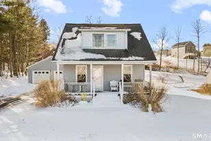 302 Gravel St, Meriden, CT 06450 - Photo 1