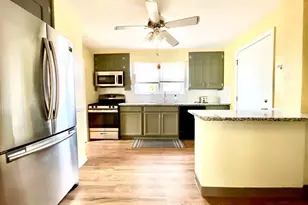 55 Bronx Ave, Waterbury, CT 06705 - Photo 11