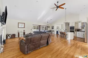 16 Crystal Brook Rd, Wolcott, CT 06716 - Photo 7